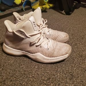 Adidas Madbounce basketball shoes